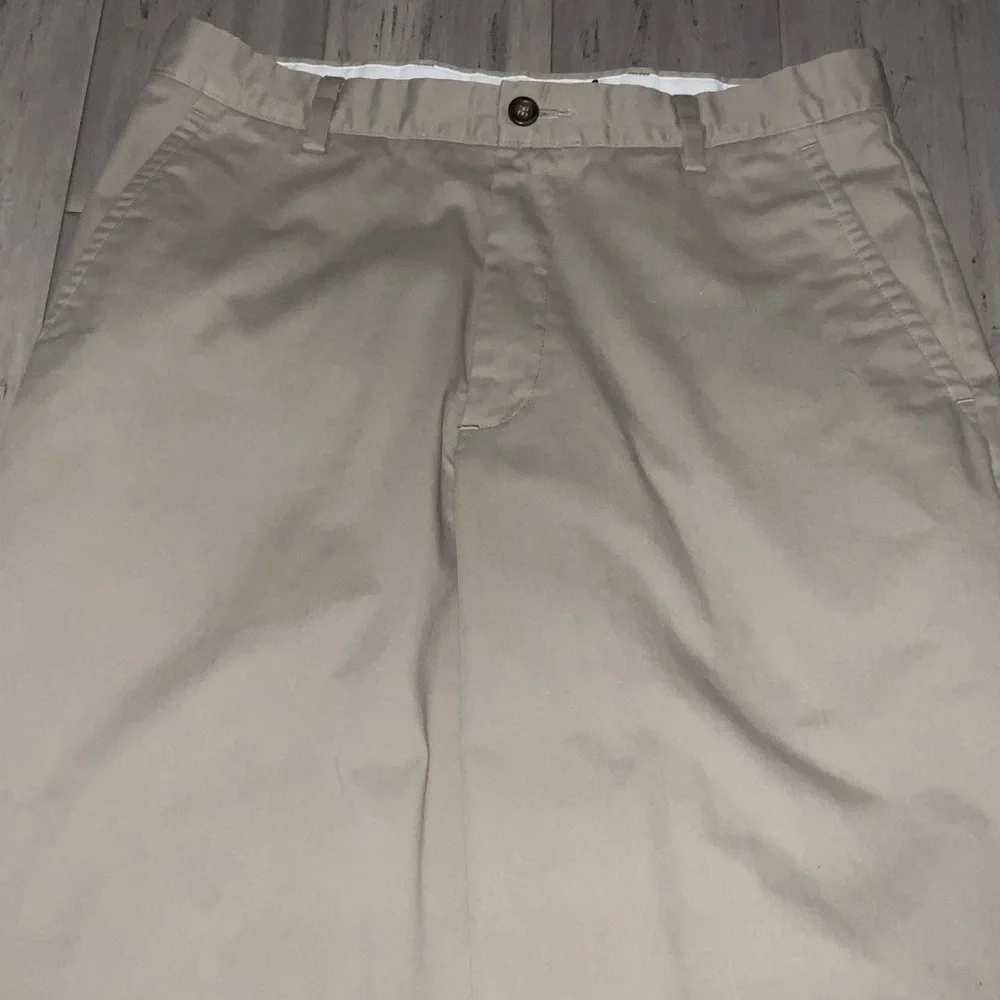 Dockers D3 Khaki Tan Flat Front Casual Work Pants 32X30